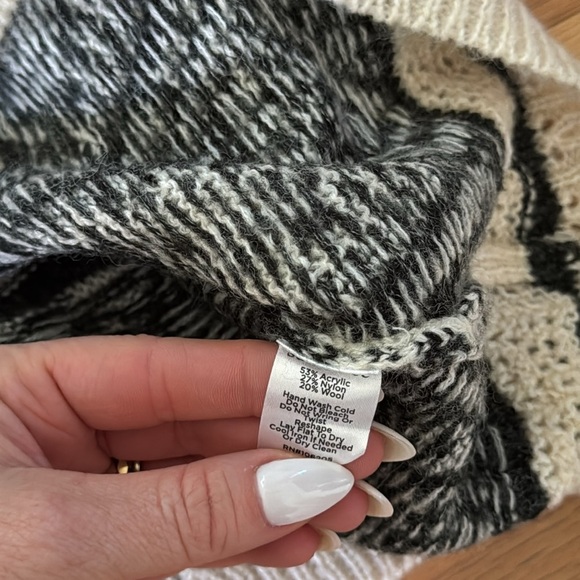 Sundance | Brixen Knit Sweater | Cream & Black | size M - Picture 4 of 6